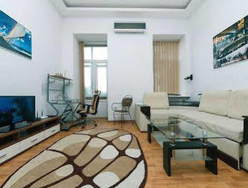 Uavoyage Business Apartments Kiev Ngoại thất bức ảnh